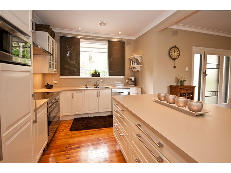 4 Alta Mira Crescent, Belair SA 5052