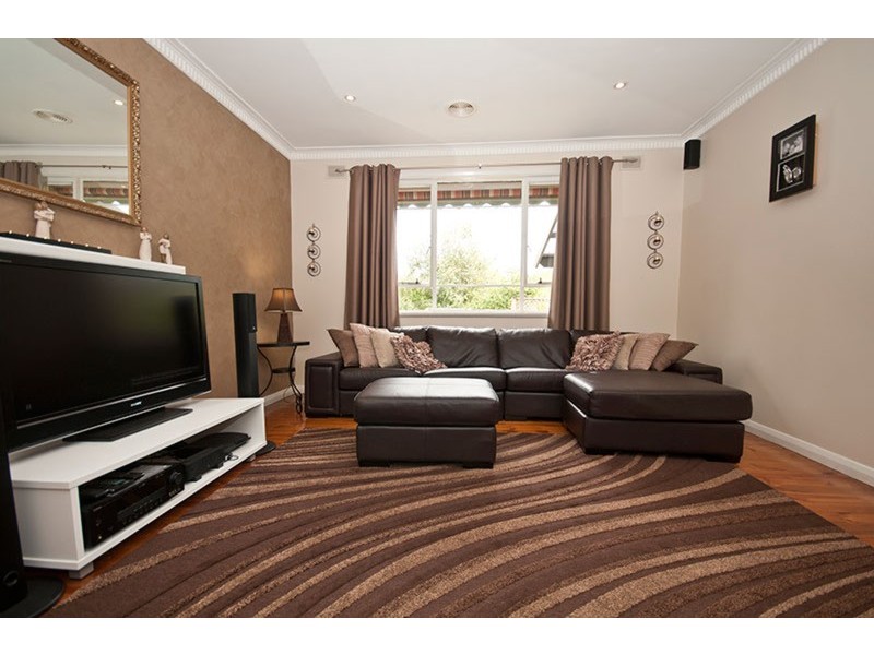 4 Alta Mira Crescent, Belair SA 5052