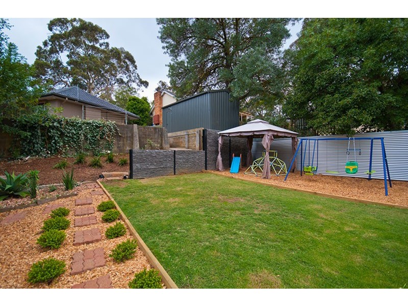 4 Alta Mira Crescent, Belair SA 5052