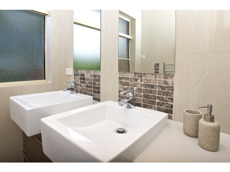 11 Caroline Avenue, Belair SA 5052