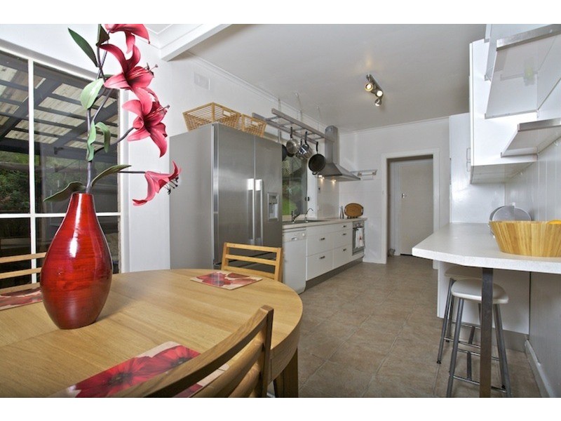 28  Sun Valley Drive, Glenalta SA 5052