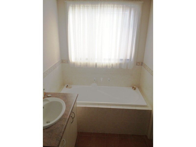 72 Pridham Boulevard, Aldinga Beach SA 5173