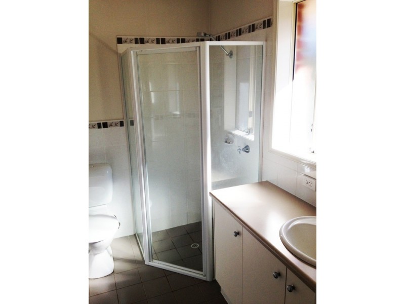 53 Oakridge Road, Aberfoyle Park SA 5159