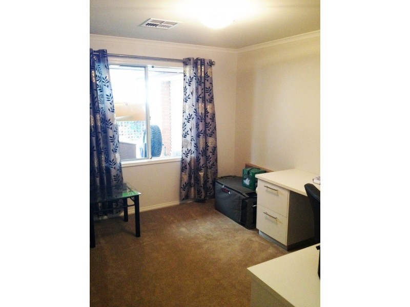 53 Oakridge Road, Aberfoyle Park SA 5159