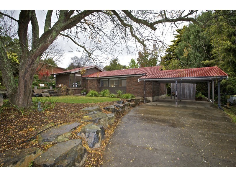 14 Monalta Drive, Belair SA 5052