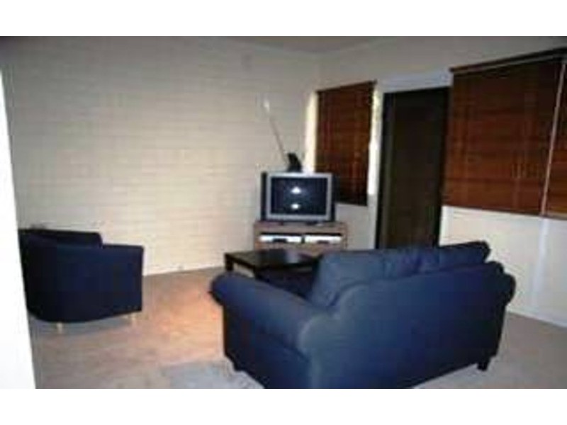 1/4 Shepherds Hill Road, Bedford Park SA 5042