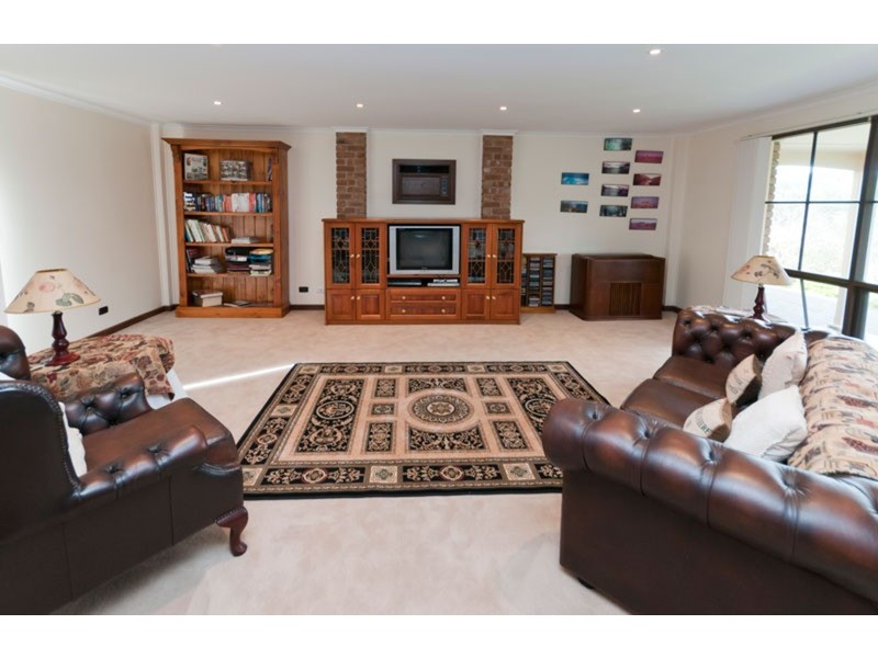 228 Coromandel Parade, Coromandel Valley SA 5051