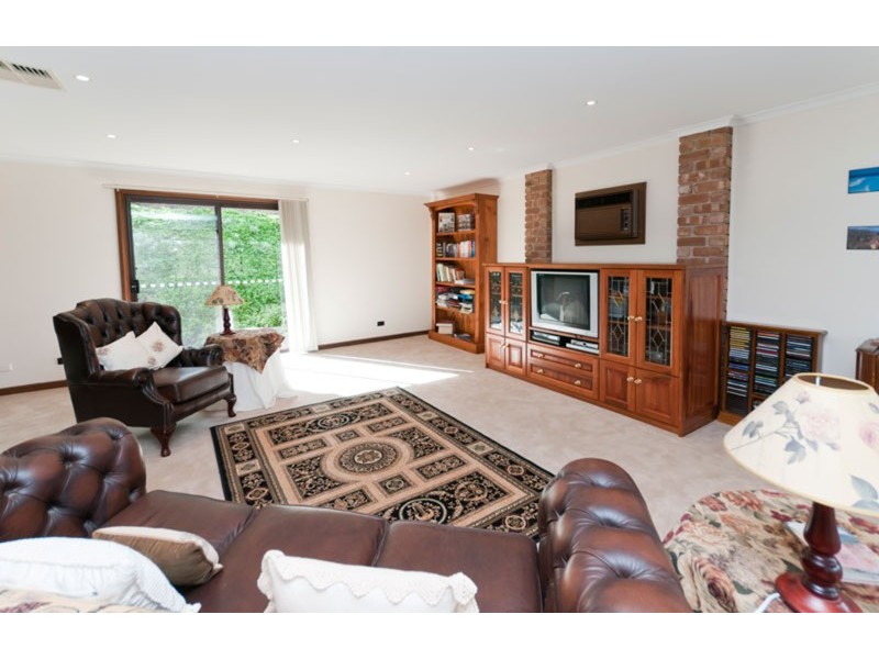 228 Coromandel Parade, Coromandel Valley SA 5051