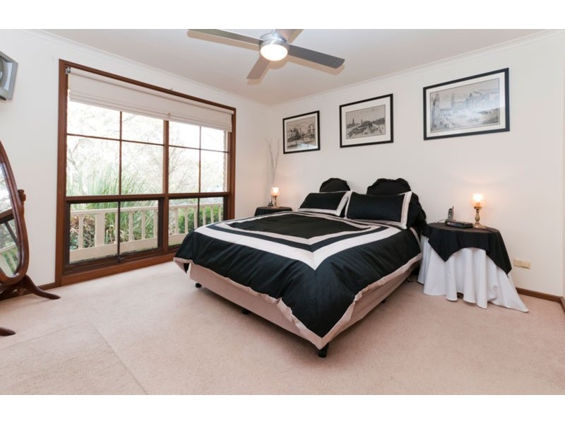 228 Coromandel Parade, Coromandel Valley SA 5051