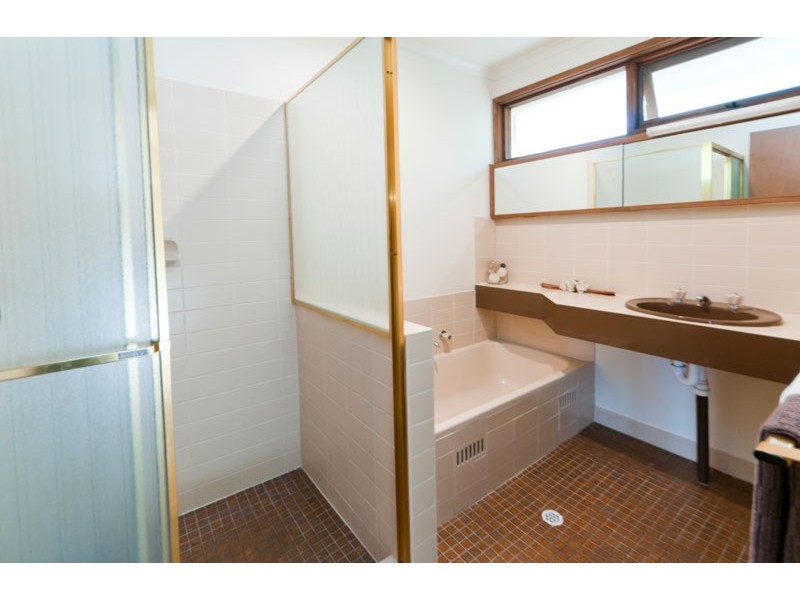 228 Coromandel Parade, Coromandel Valley SA 5051