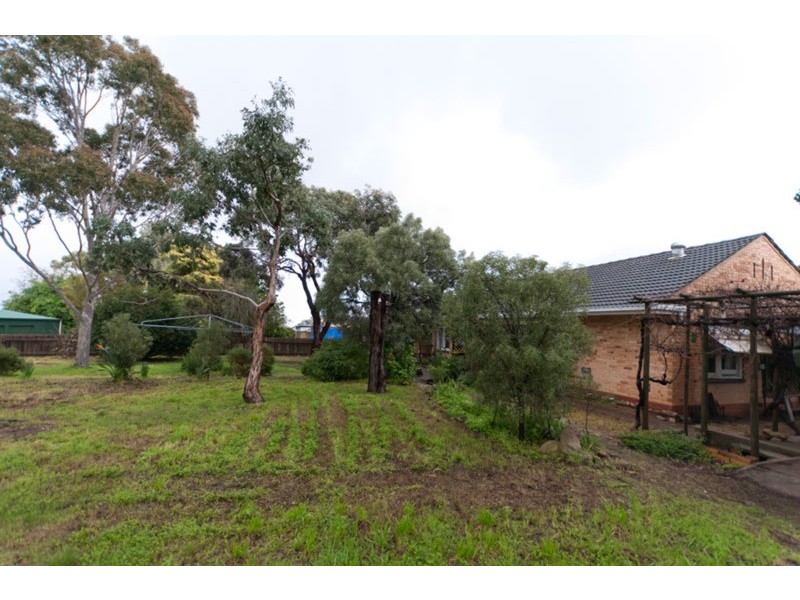 15 Highland Drive, Bellevue Heights SA 5050