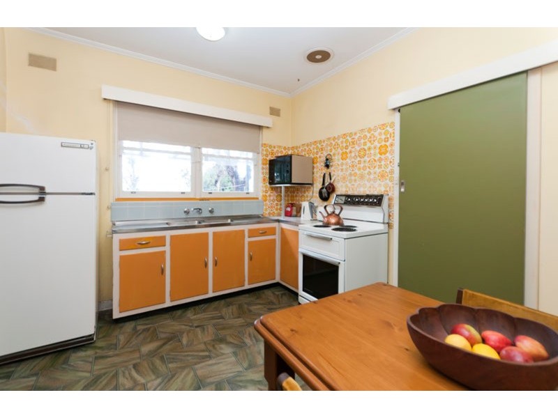15 Highland Drive, Bellevue Heights SA 5050