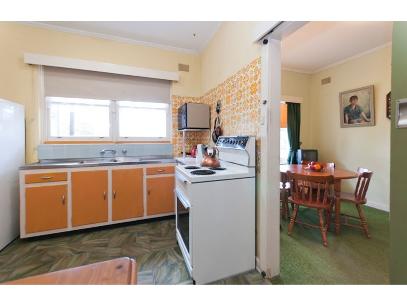 15 Highland Drive, Bellevue Heights SA 5050