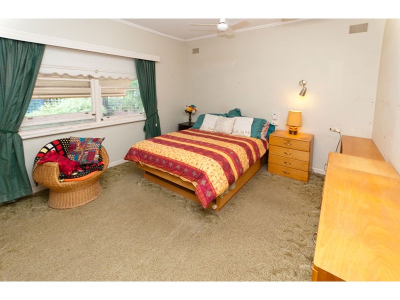 15 Highland Drive, Bellevue Heights SA 5050