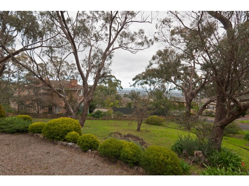 35 Burnell Drive, Belair SA 5052