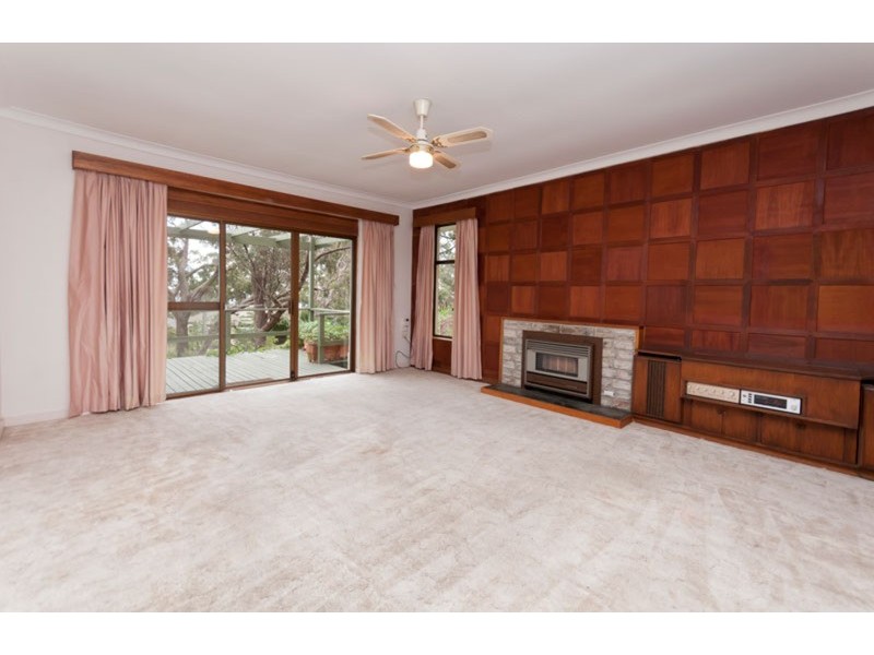 35 Burnell Drive, Belair SA 5052