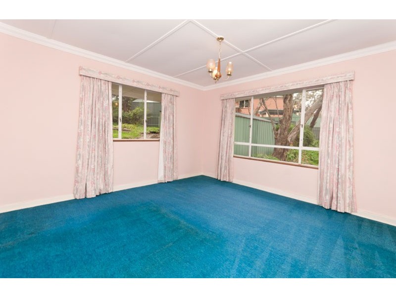 35 Burnell Drive, Belair SA 5052