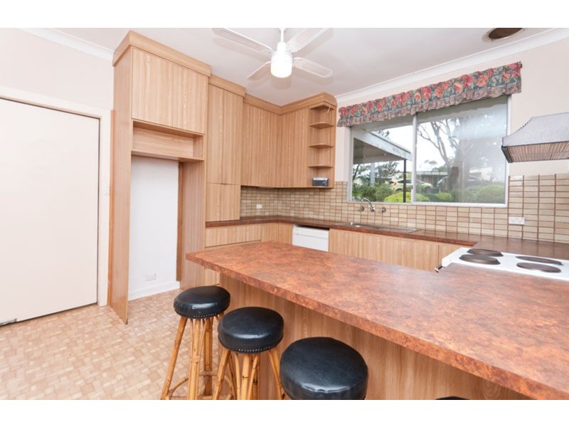 35 Burnell Drive, Belair SA 5052