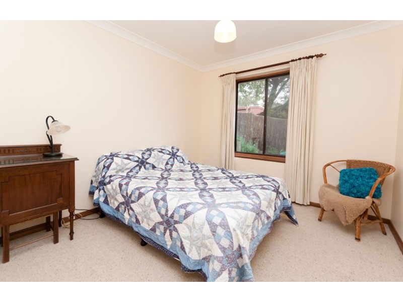 32 Oakdene Crescent, Coromandel Valley SA 5051