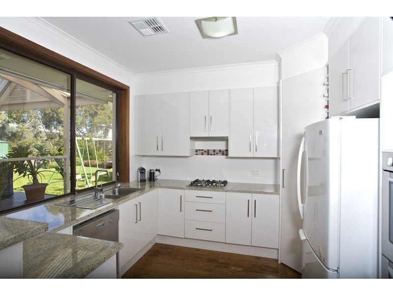 6 Daina  Court, Coromandel Valley SA 5051