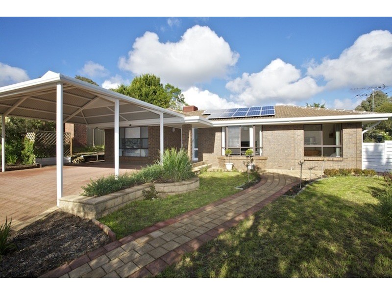 6 Daina  Court, Coromandel Valley SA 5051