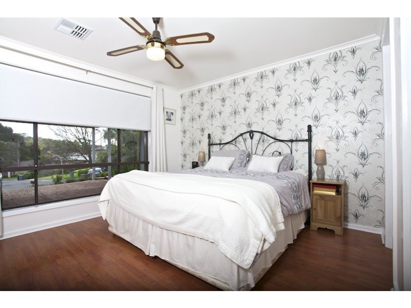 6 Daina  Court, Coromandel Valley SA 5051