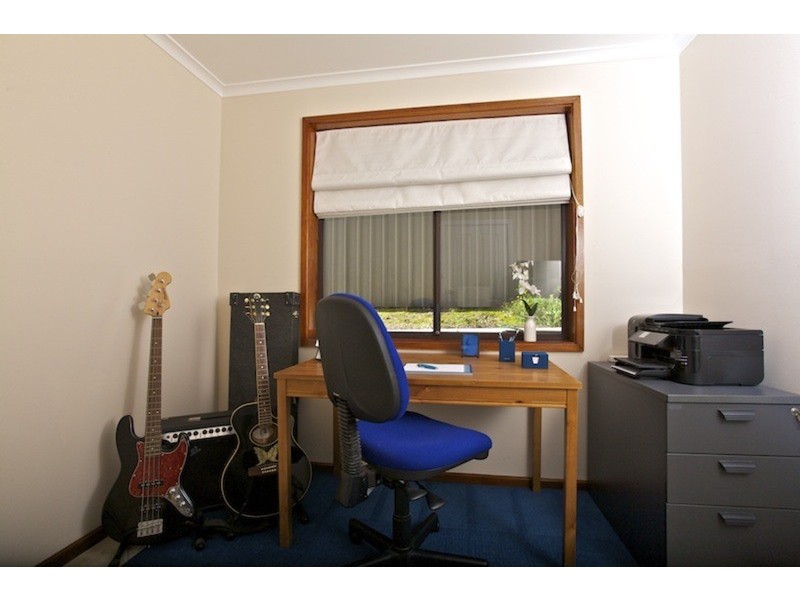 6 Daina  Court, Coromandel Valley SA 5051