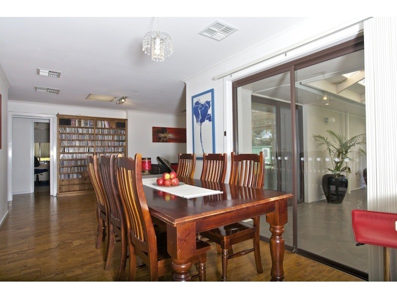 6 Daina  Court, Coromandel Valley SA 5051