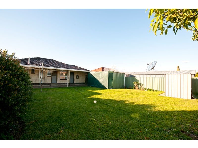 16 Macklin Street, Sturt SA 5047