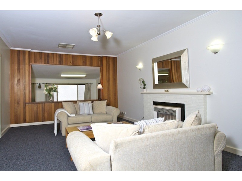 10 Scherer Avenue, Coromandel Valley SA 5051