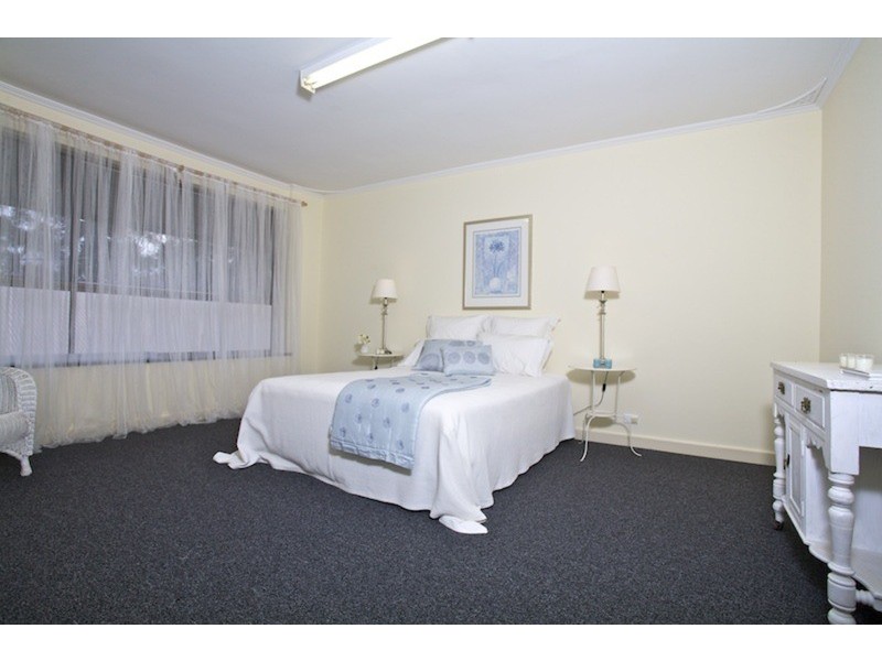 10 Scherer Avenue, Coromandel Valley SA 5051