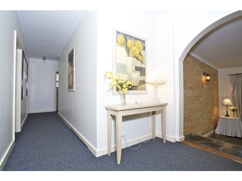 10 Scherer Avenue, Coromandel Valley SA 5051