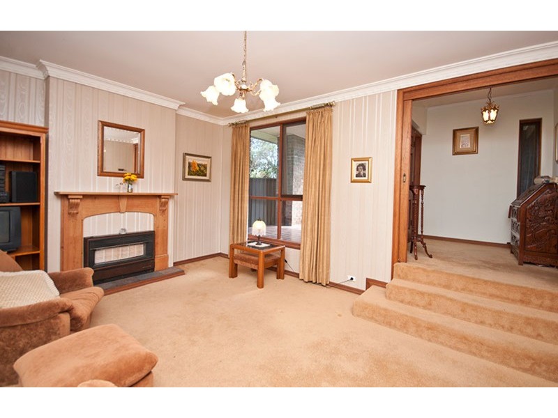 33 Eve Road, Bellevue Heights SA 5050