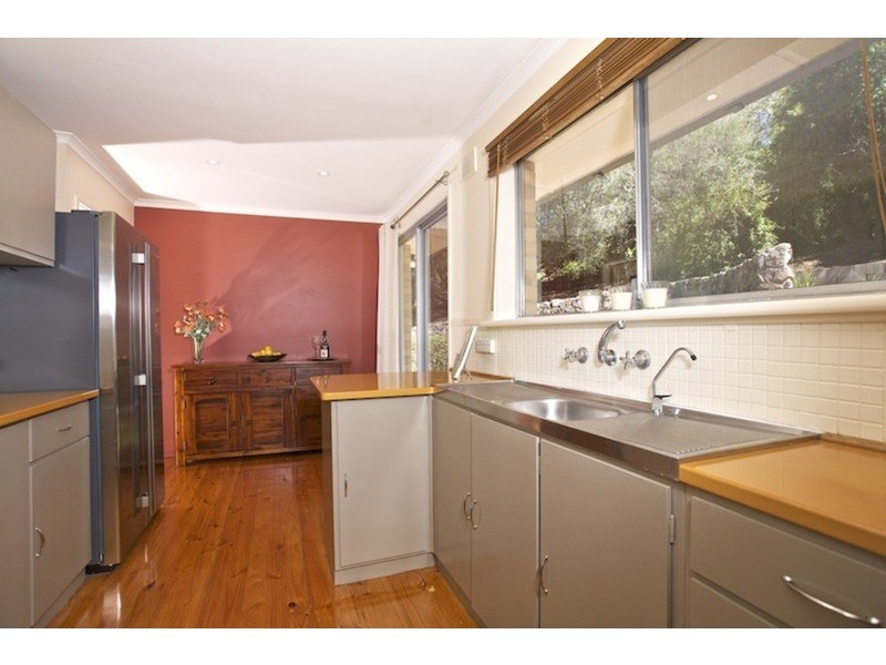 38 Jackson  Avenue, Coromandel Valley SA 5051