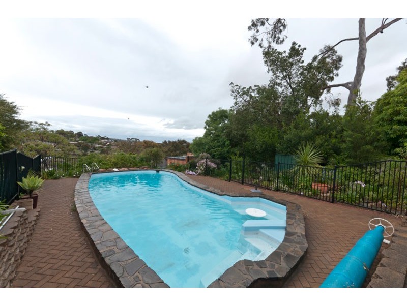 98 Shepherds Hill Road, Bellevue Heights SA 5050