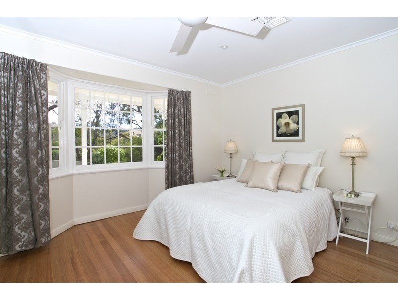 1 Craiglee Drive, Coromandel Valley SA 5051