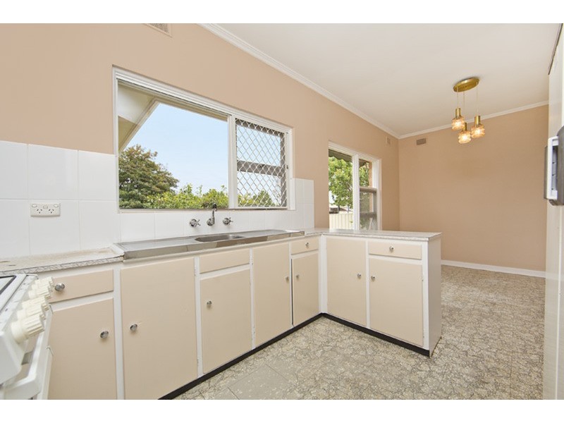 42 Burbank Avenue, Bedford Park SA 5042