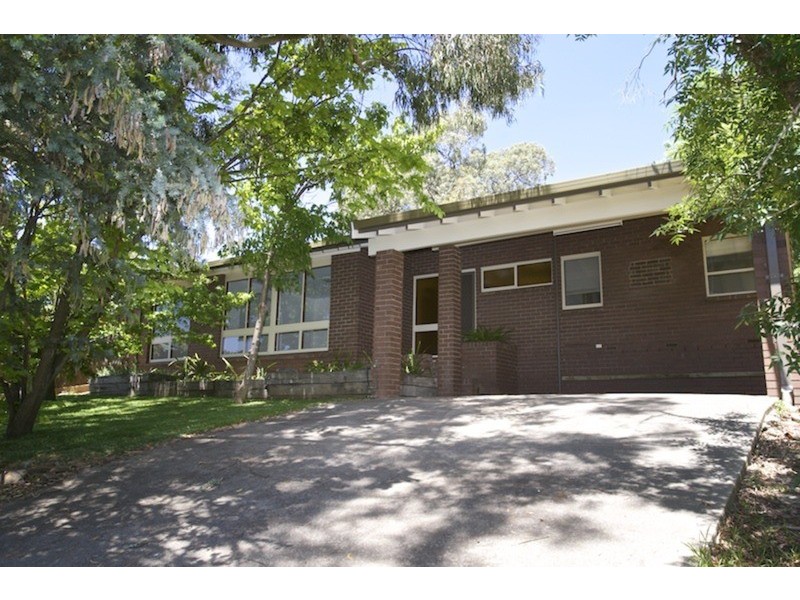 8 Almond Court, Coromandel Valley SA 5051