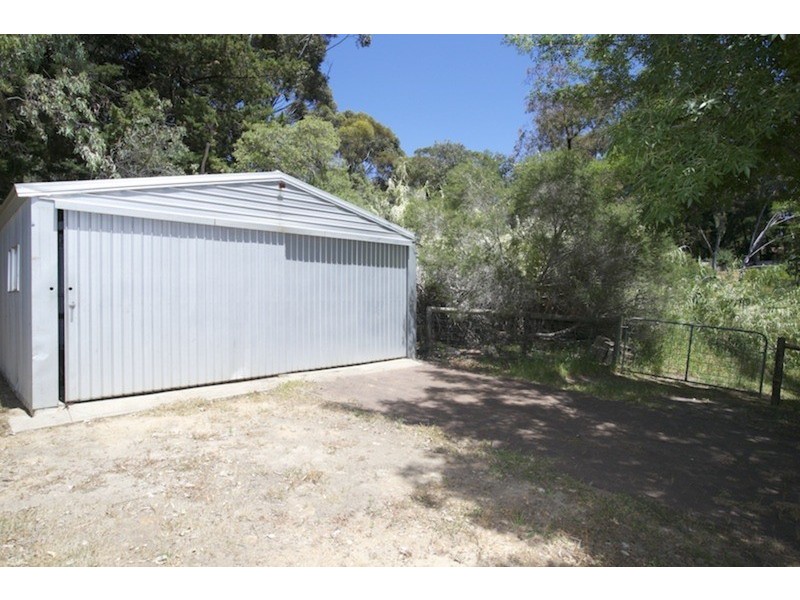 8 Almond Court, Coromandel Valley SA 5051