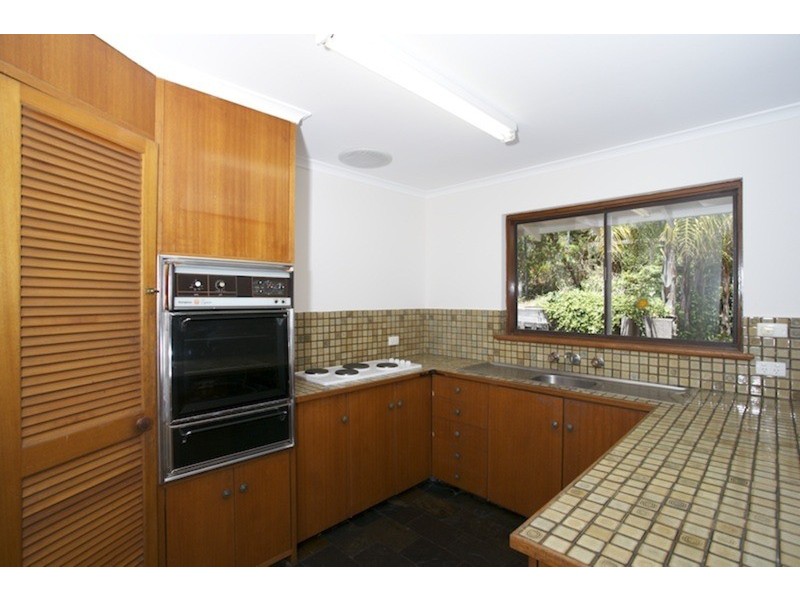 8 Almond Court, Coromandel Valley SA 5051