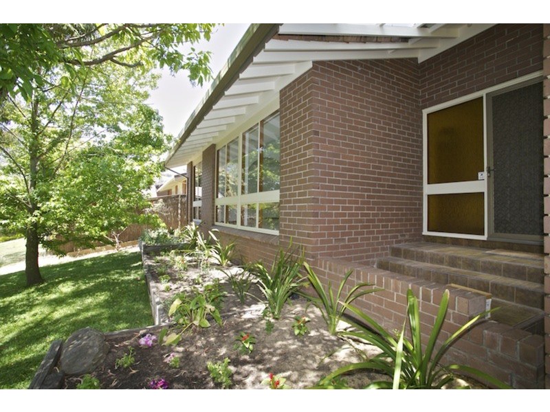 8 Almond Court, Coromandel Valley SA 5051