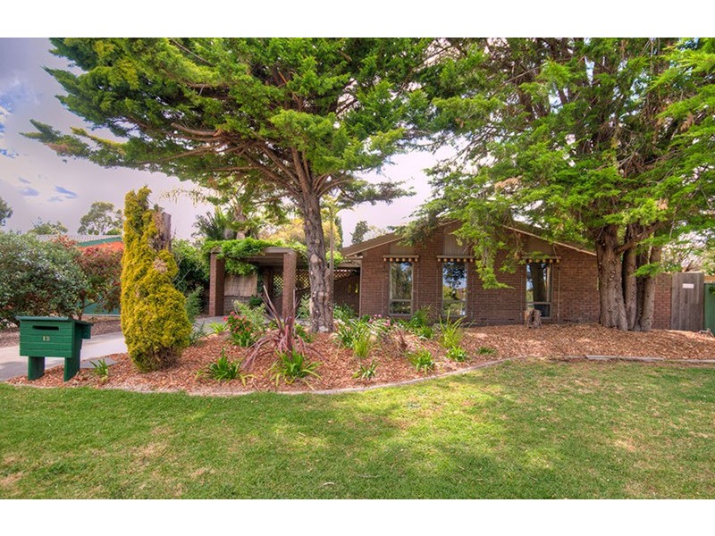 15 Dew Street, Aberfoyle Park SA 5159