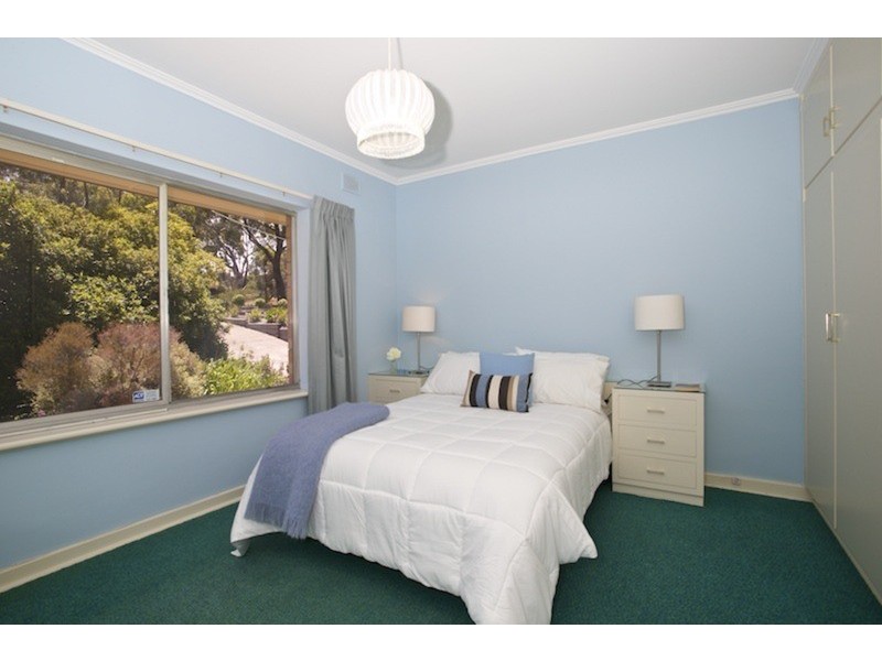 175 Gloucester Avenue, Belair SA 5052