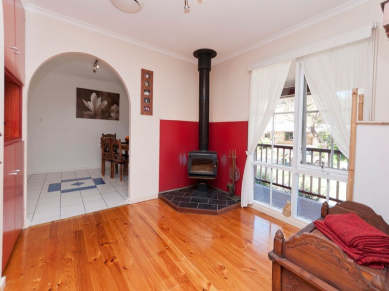 11 Gamble Crescent, Hawthorndene SA 5051