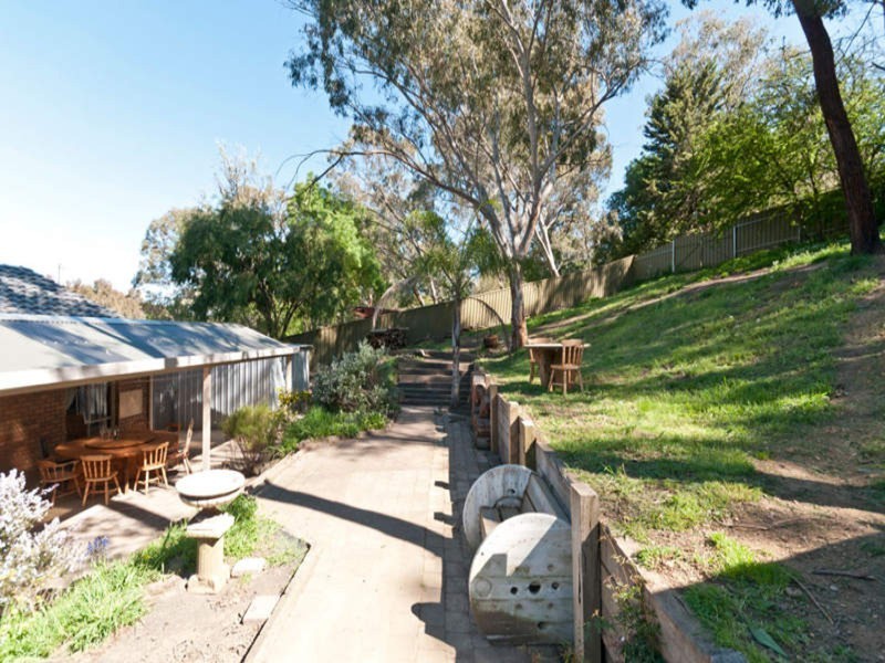 11 Gamble Crescent, Hawthorndene SA 5051