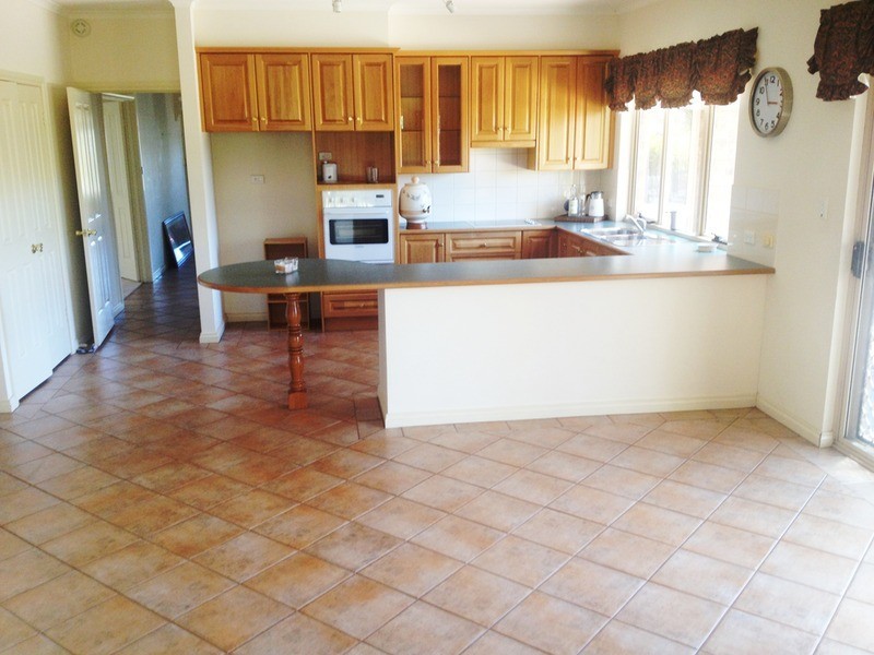 64 Glendale Avenue, Flagstaff Hill SA 5159