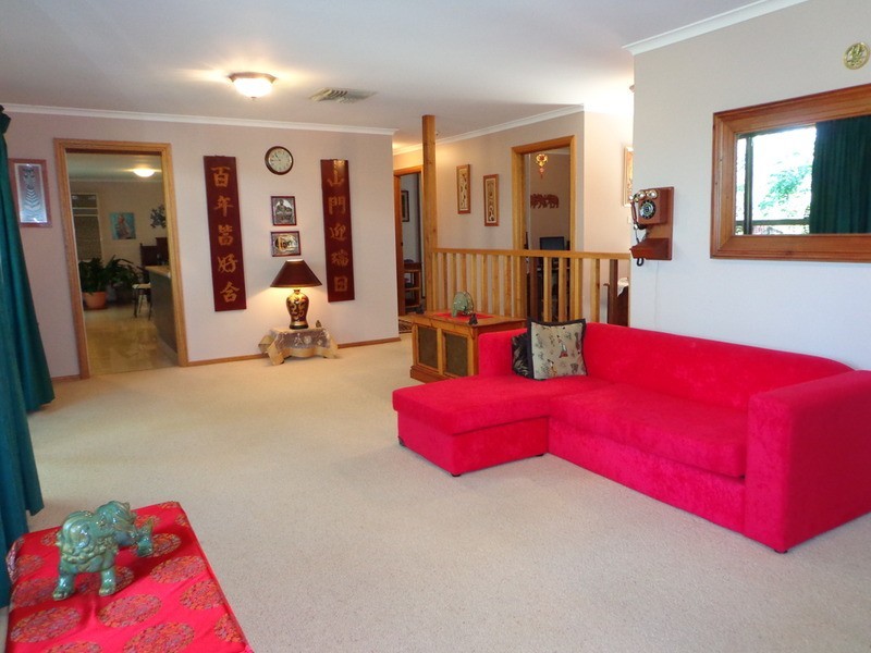 18 Barbara Crescent, Coromandel Valley SA 5051