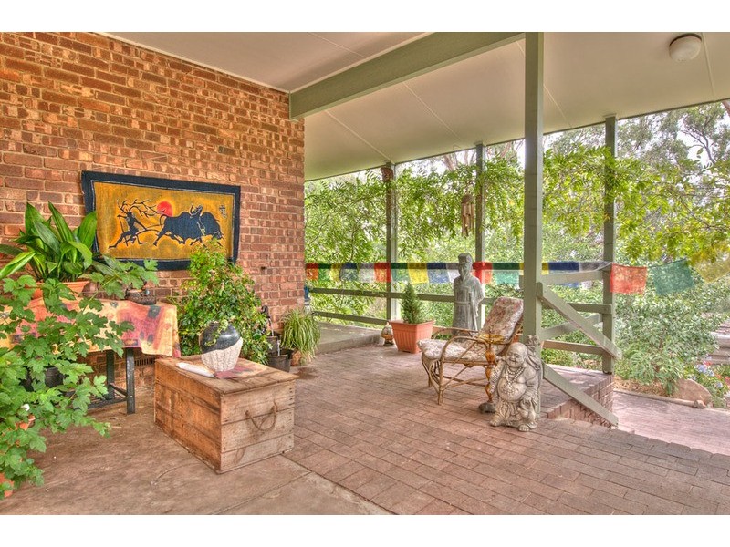 18 Barbara Crescent, Coromandel Valley SA 5051
