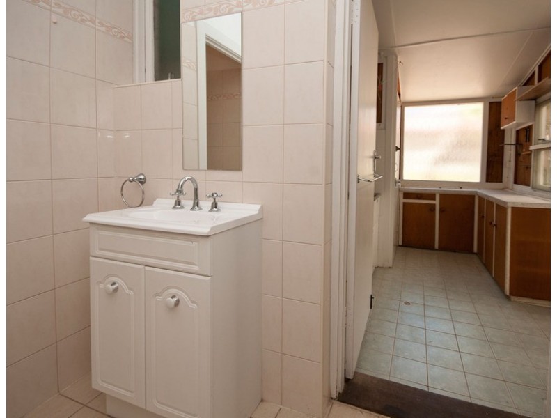 7 Parham Road, Eden Hills SA 5050