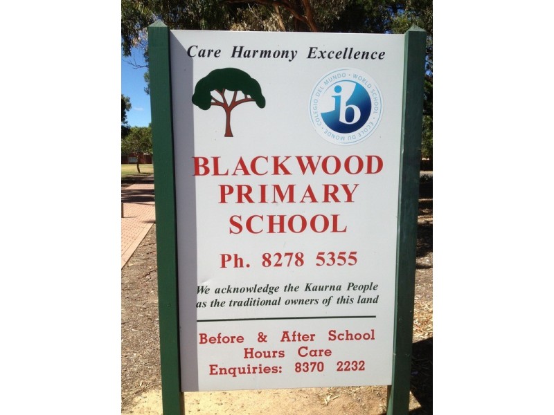 7 Parham Road, Eden Hills SA 5050